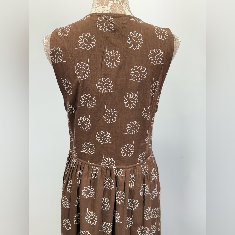 FAITHFUL the BRAND Chocolate brown MARTA daisy print deep V Midi Dress size 8 - Picture 6 of 14